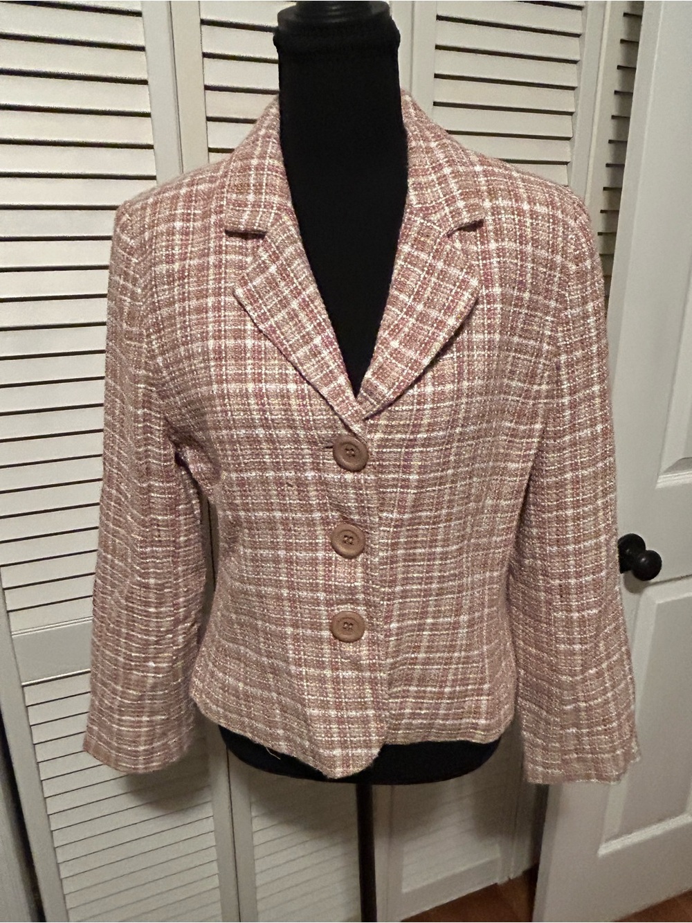 Women's Plaid Button-Front Jacket in Blush